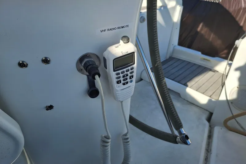 Slide: The Image of VHF radio remote on 2006 Beneteau Oceanis 393 yacht cockpit. - 9