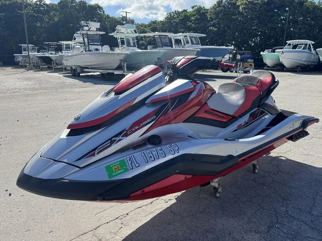 Slide: The Image of Yamaha FX Cruiser SVHO 2020 - 5