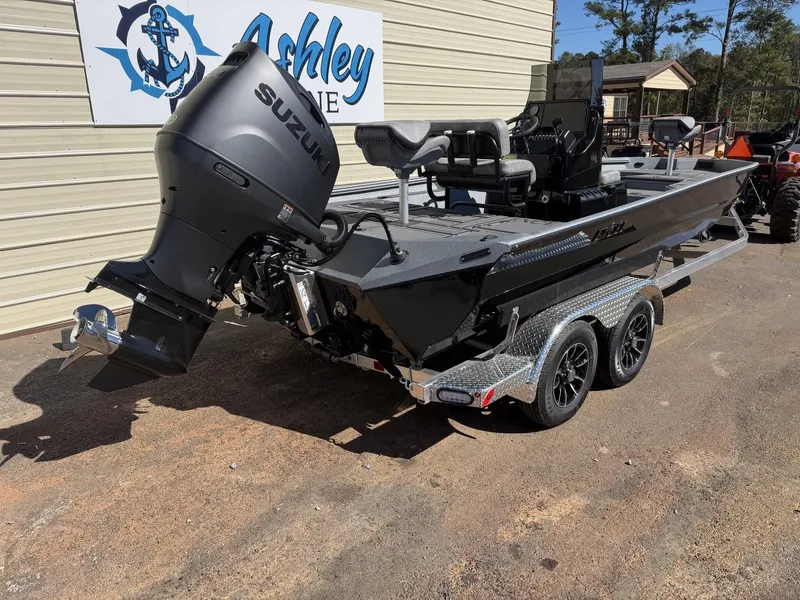 Slide: The Image of Excel Bay Pro 220 220 ELITE 2026 - 2