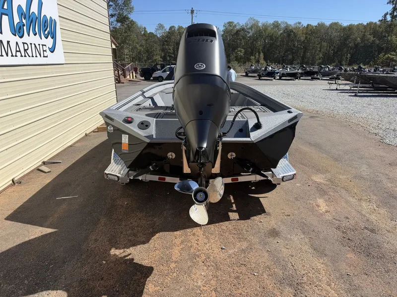 Slide: The Image of Excel Bay Pro 220 220 ELITE 2026 - 8