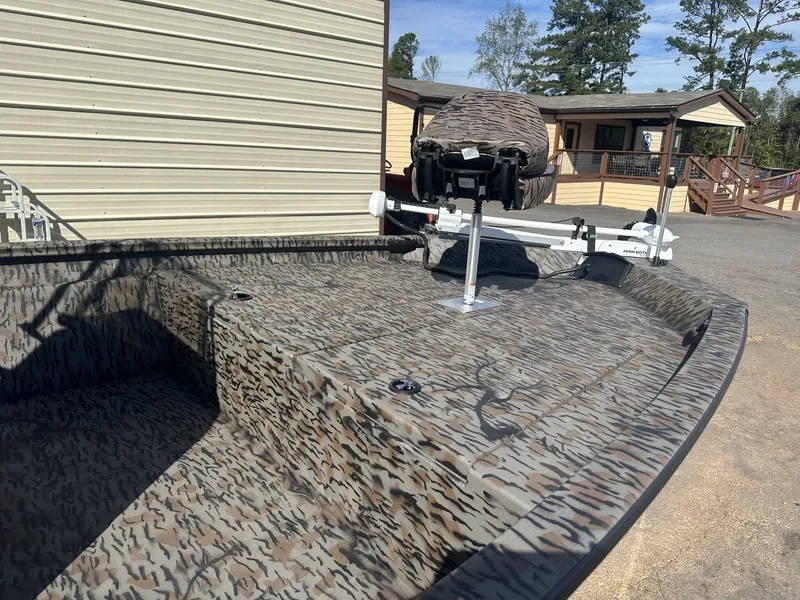 Slide: The Image of Xpress H190B Bay 2026 - 9