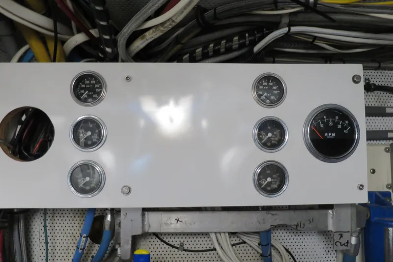 Slide: The Image of Two Bosch washing machines with items on top, including a pink pet carrier and a cardboard box. - 38