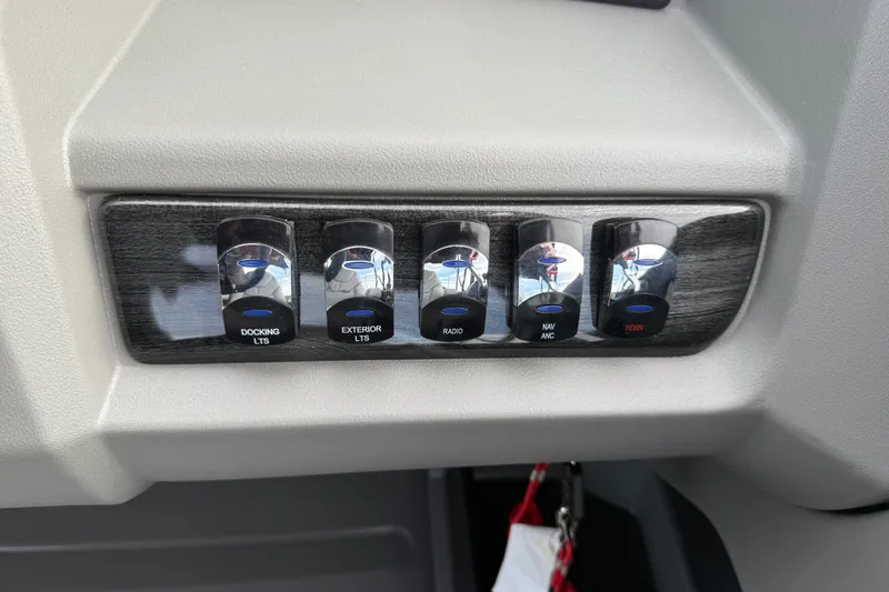 Slide: The Image of Control panel of 2026 Avalon LSZ Rear Fish with labeled switches for various functions. - 43