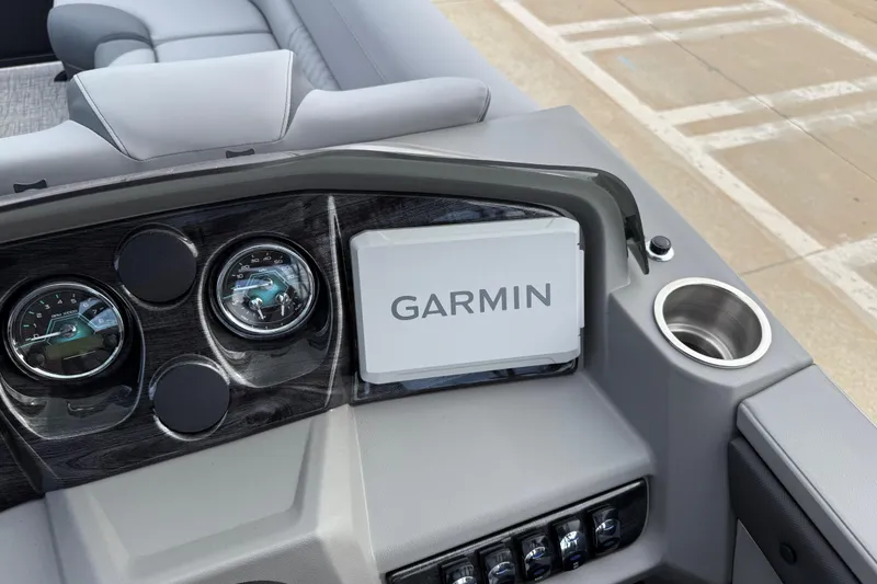 Slide: The Image of Dashboard of 2026 Avalon LSZ Rear Fish boat with Garmin navigation system. - 44