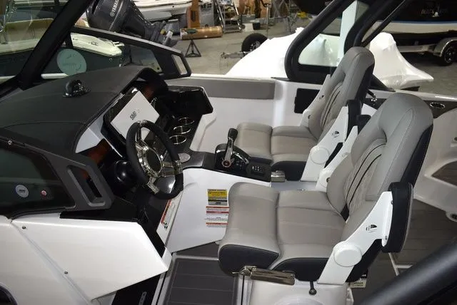 Slide: The Image of Monterey Elite 25 OB 2026 - 9