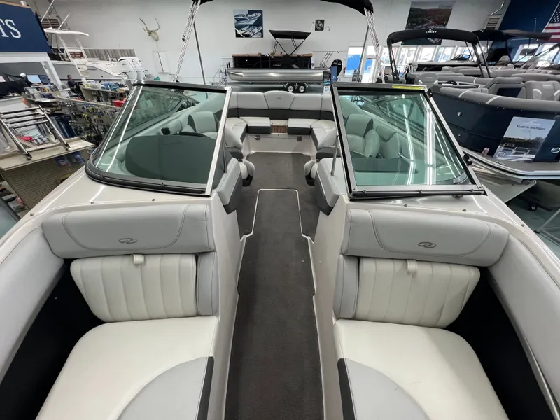 Slide: The Image of Regal 2300 Bowrider 2013 - 22