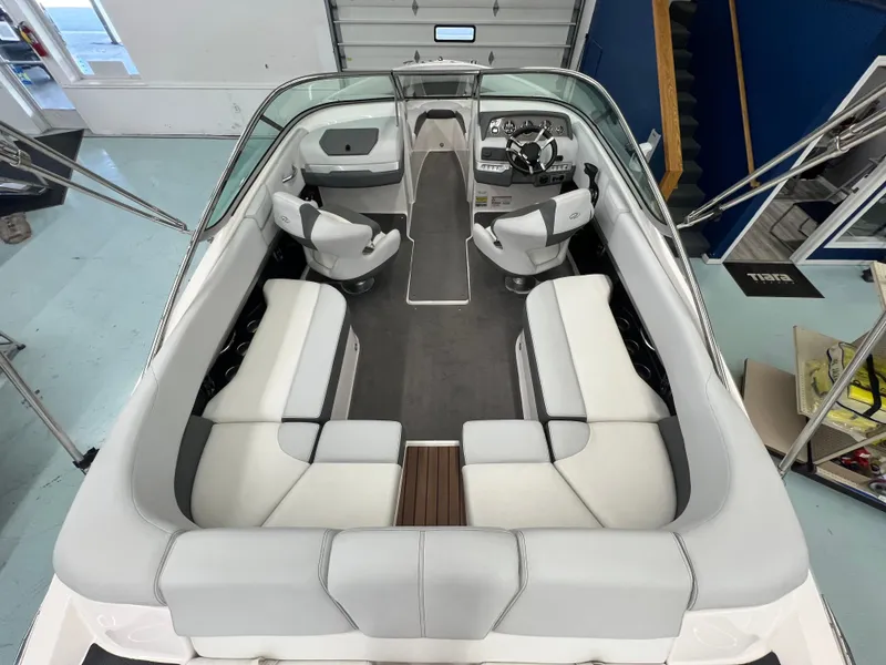 Slide: The Image of Regal 2300 Bowrider 2013 - 8