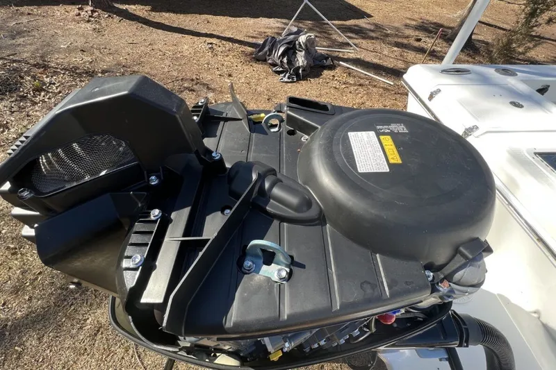 Slide: The Image of Top of Motor - 43