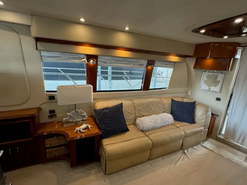 Slide: The Image of Carver Yachts 560 Voyager 2004 - 20