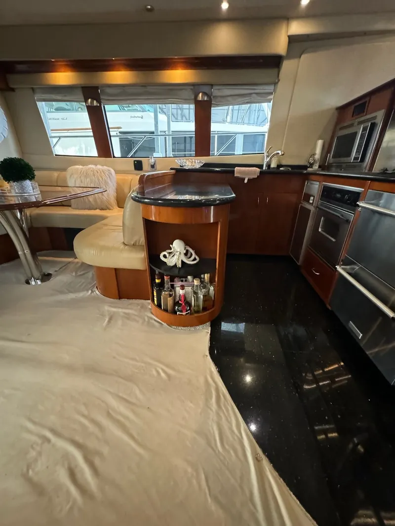 Slide: The Image of Carver Yachts 560 Voyager 2004 - 50