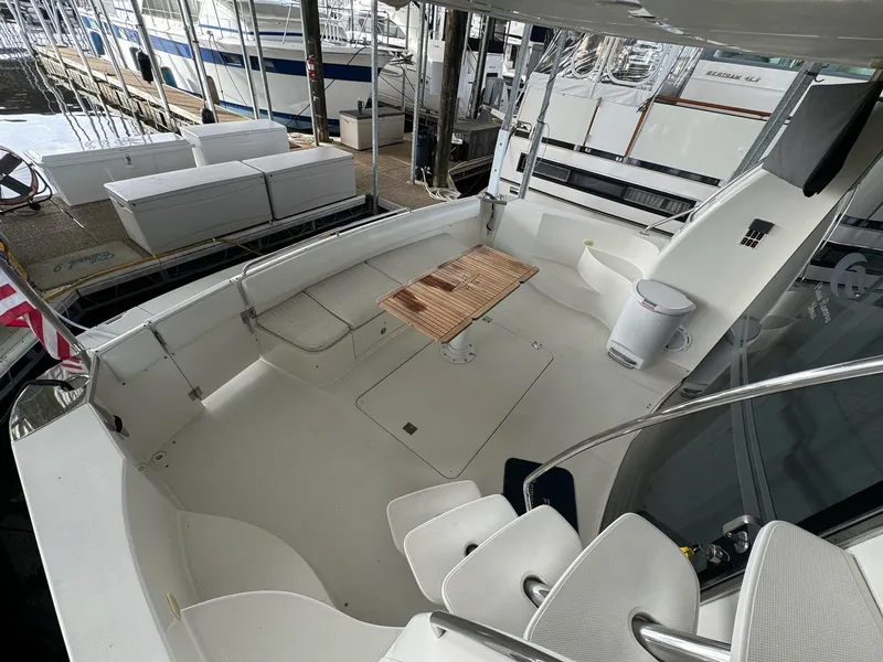 Slide: The Image of Carver Yachts 560 Voyager 2004 - 6
