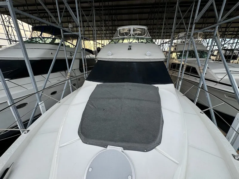 Slide: The Image of Carver Yachts 560 Voyager 2004 - 76