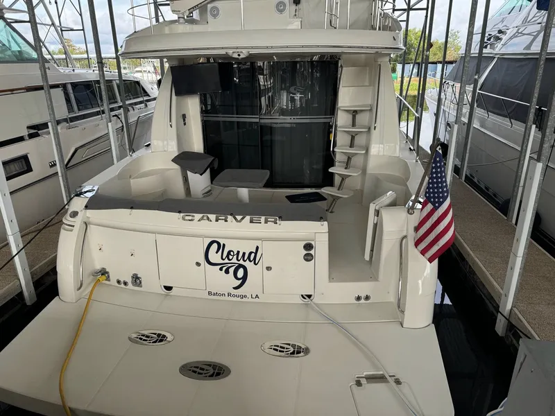 Slide: The Image of Carver Yachts 560 Voyager 2004 - 8