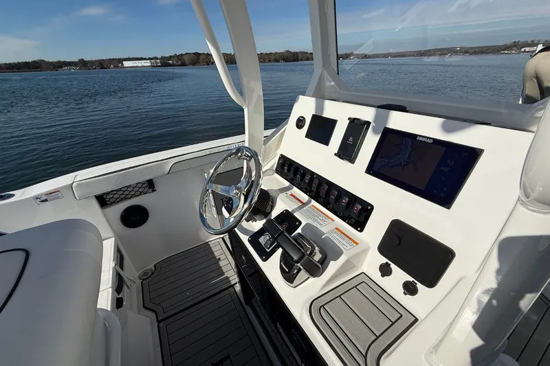 Slide: The Image of Yamaha 222 FSH Sport E 2026 - 18