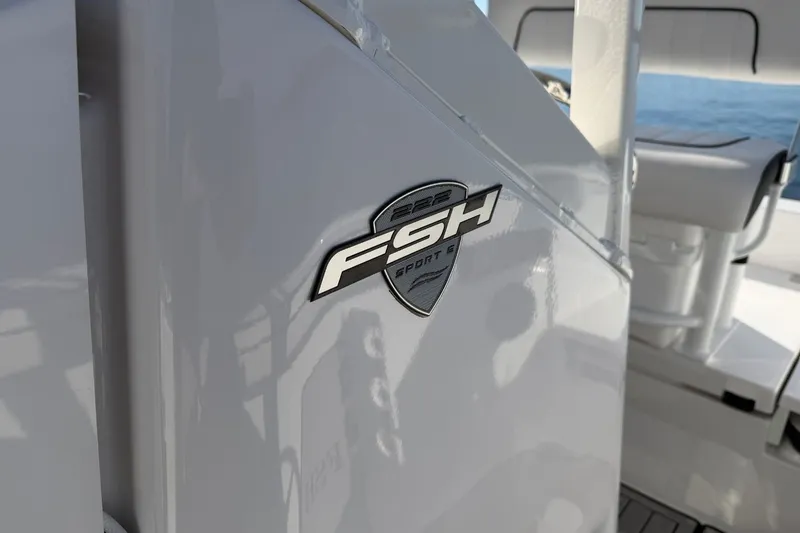 Slide: The Image of Yamaha 222 FSH Sport E 2026 - 22