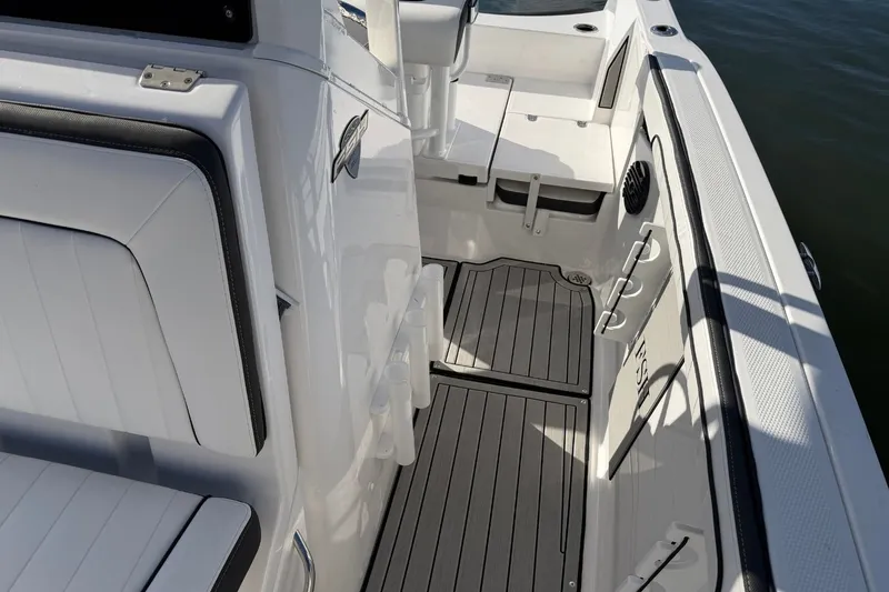 Slide: The Image of Yamaha 222 FSH Sport E 2026 - 24