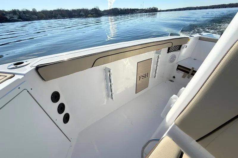 Slide: The Image of Yamaha 222 FSH Sport 2026 - 22
