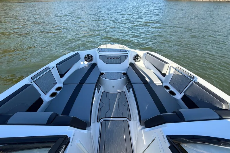 Slide: The Image of Yamaha 222XE 2026 - 19