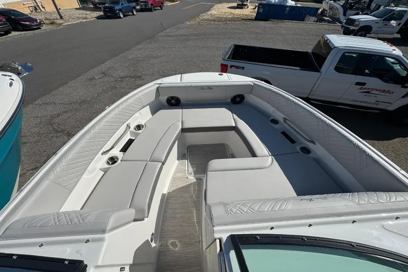 Slide: The Image of Sea Ray SDX 250 Outboard 2026 - 26