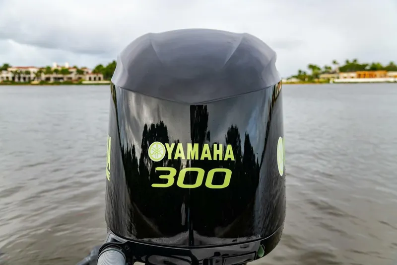 Slide: The Image of Yamaha 300 outboard motor on 2018 Everglades 243 Center Console boat. - 31