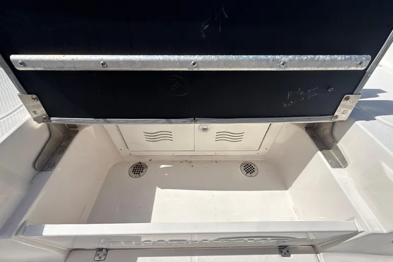 Slide: The Image of Blue Wave 2800 Pure Hybrid 2019 - 75