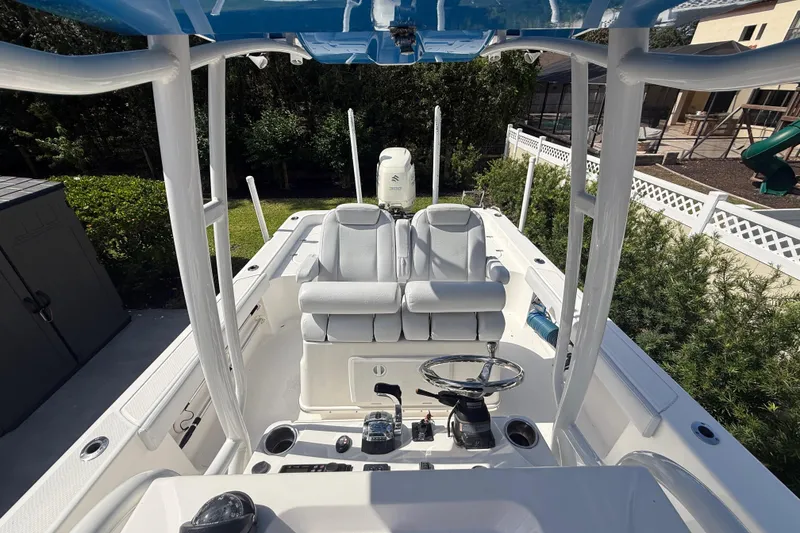 Slide: The Image of Blue Wave 2800 Pure Hybrid 2019 - 68
