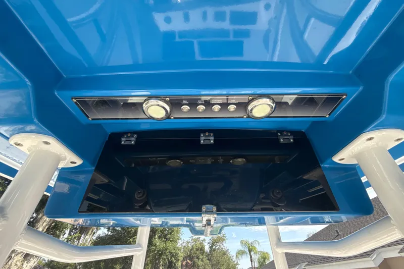 Slide: The Image of Blue Wave 2800 Pure Hybrid 2019 - 35