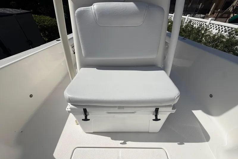 Slide: The Image of Blue Wave 2800 Pure Hybrid 2019 - 66