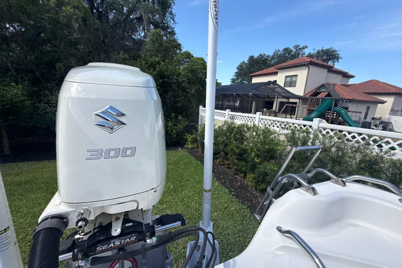 Slide: The Image of Blue Wave 2800 Pure Hybrid 2019 - 86