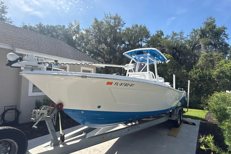 Slide: The Image of Blue Wave 2800 Pure Hybrid 2019 - 15