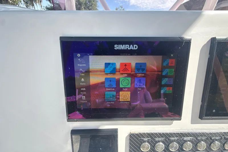 Slide: The Image of Blue Wave 2800 Pure Hybrid 2019 - 27