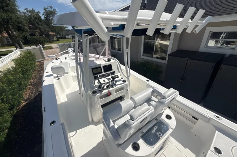 Slide: The Image of Blue Wave 2800 Pure Hybrid 2019 - 21