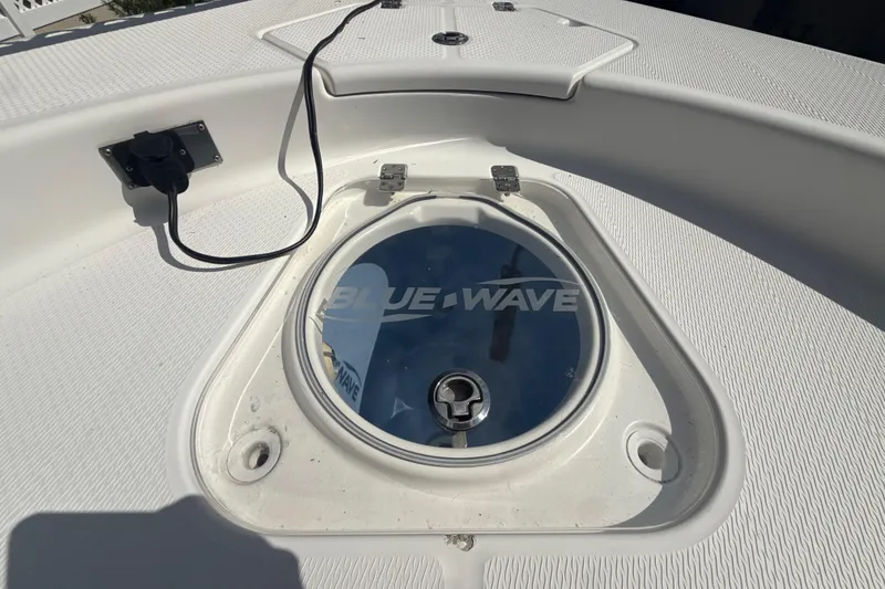 Slide: The Image of Blue Wave 2800 Pure Hybrid 2019 - 52