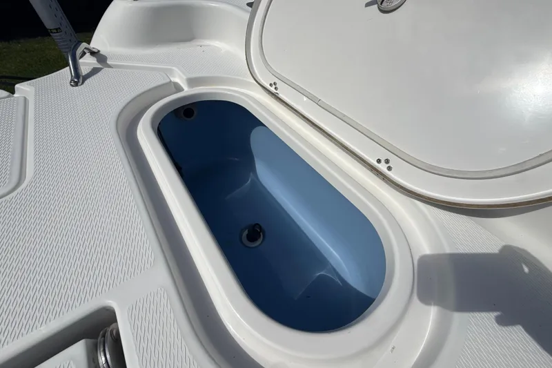 Slide: The Image of Blue Wave 2800 Pure Hybrid 2019 - 78