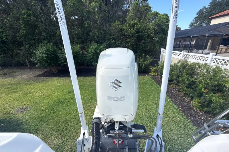 Slide: The Image of Blue Wave 2800 Pure Hybrid 2019 - 85