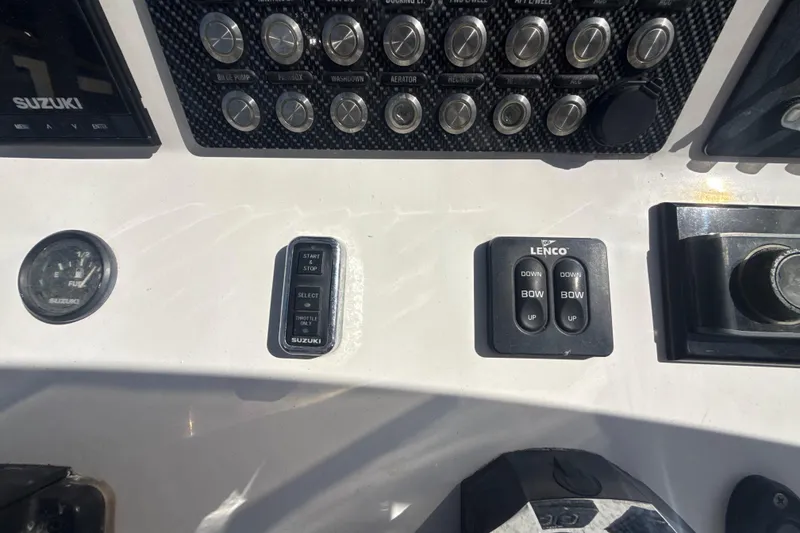 Slide: The Image of Blue Wave 2800 Pure Hybrid 2019 - 34
