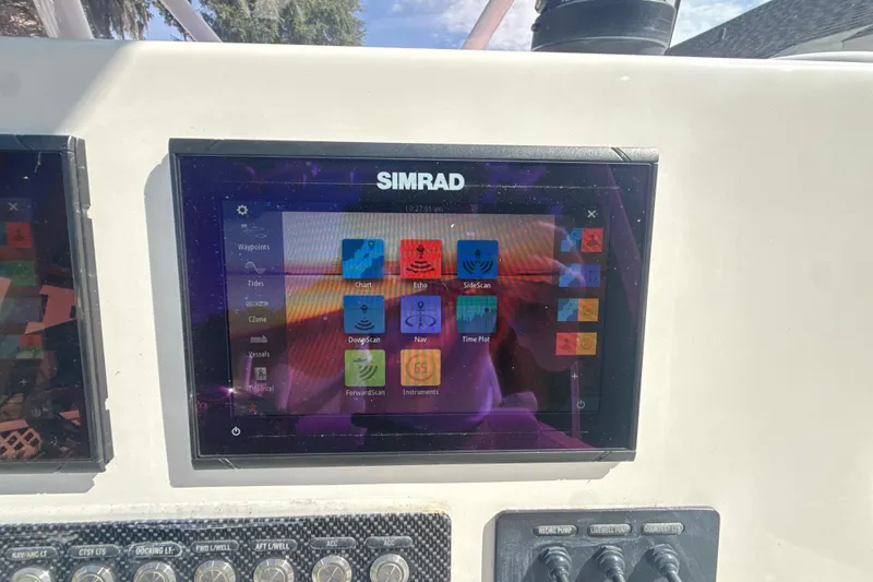 Slide: The Image of Blue Wave 2800 Pure Hybrid 2019 - 28