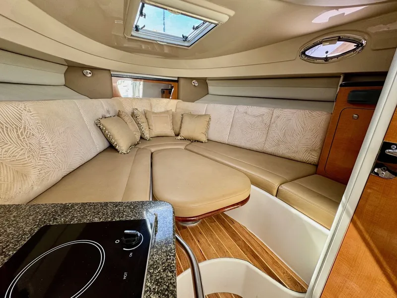 Slide: The Image of Robalo R305 Walkaround 2007 - 13