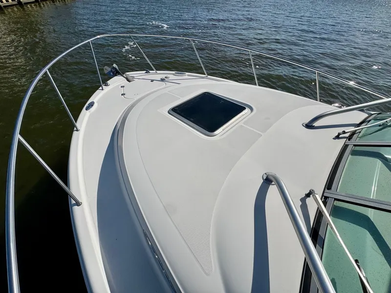 Slide: The Image of Robalo R305 Walkaround 2007 - 21