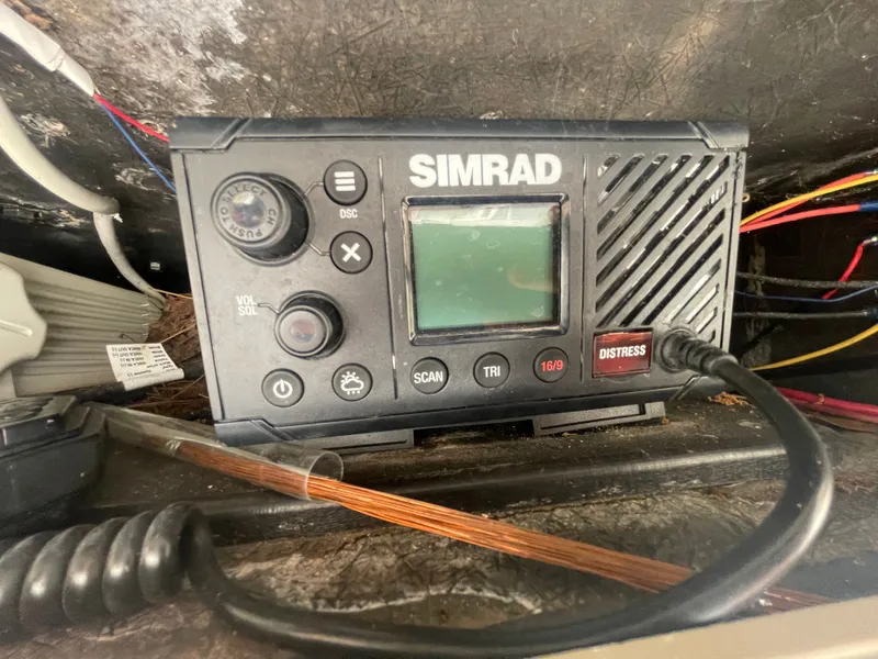 Slide: The Image of Albemarle 247 Express 1997 - 15