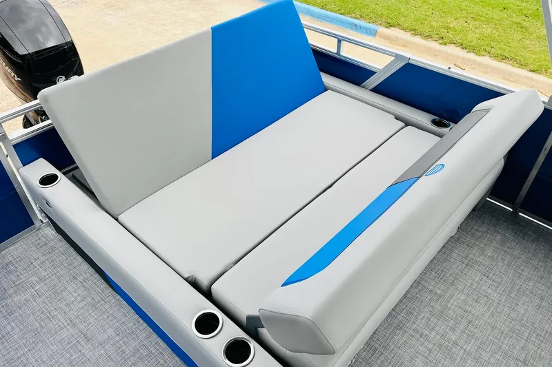 Slide: The Image of 2026 Sun Tracker Party Barge 22 RF DLX with spacious seating and cup holders. - 51