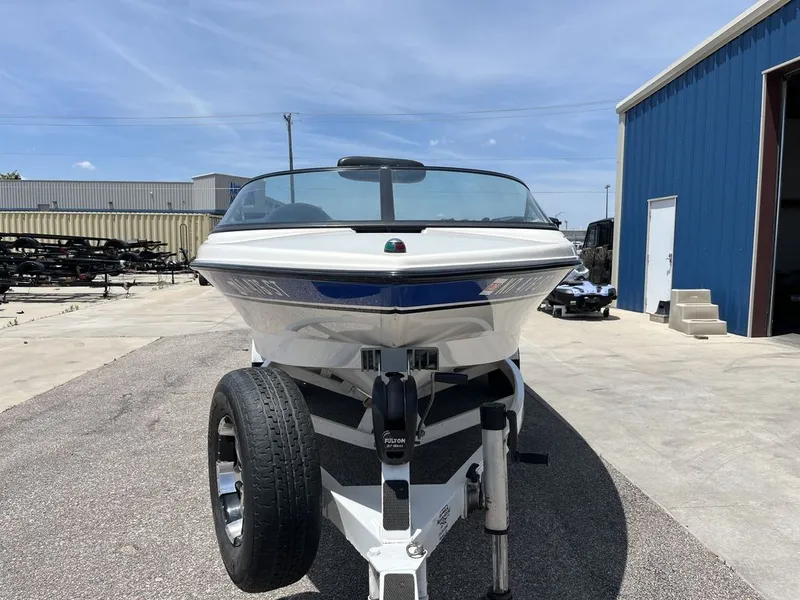 Slide: The Image of MasterCraft Prostar 190 1998 - 5