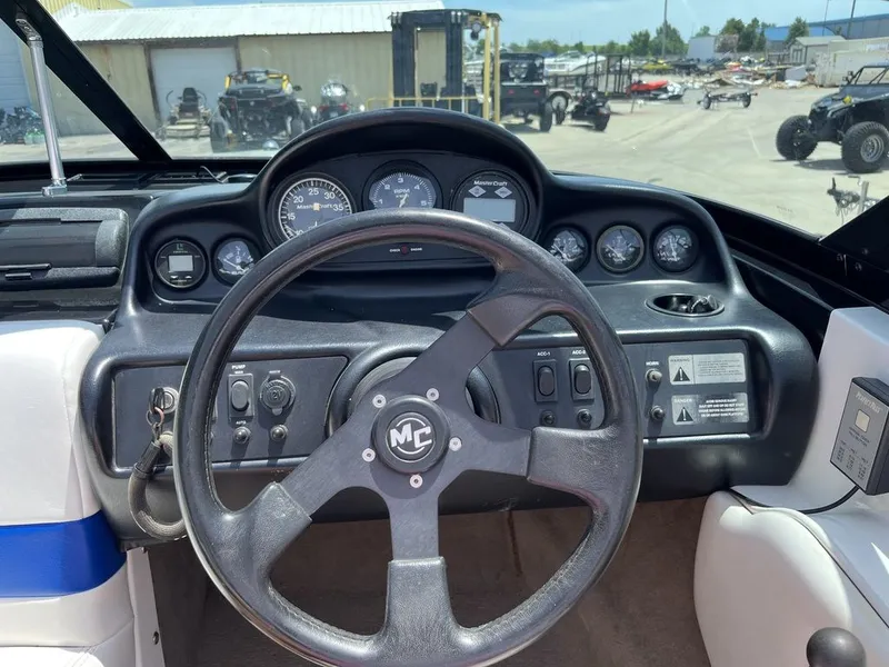 Slide: The Image of MasterCraft Prostar 190 1998 - 7
