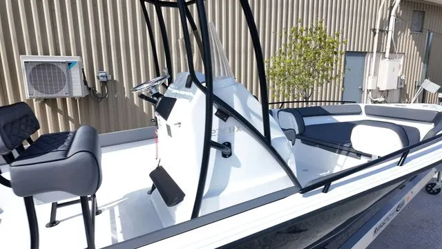 Slide: The Image of ALK 2 Powerboats 23CRX 2026 - 16