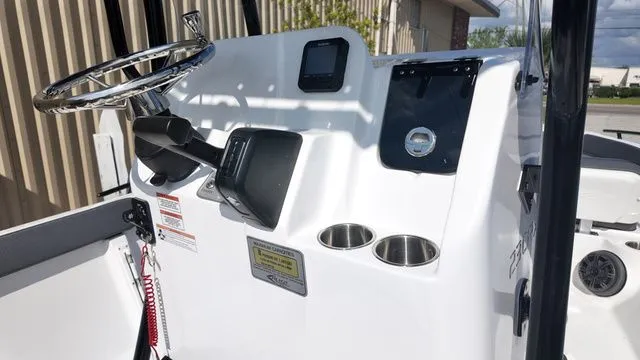 Slide: The Image of ALK 2 Powerboats 23CRX 2026 - 4