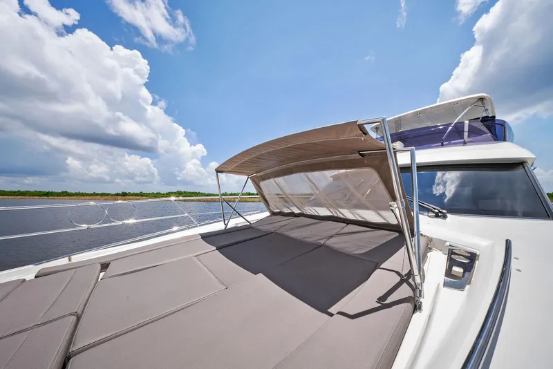 Slide: The Image of Prestige 560 2017 - 80