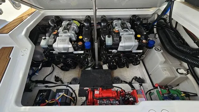 Slide: The Image of Monterey 378SS Super Sport 2022 - 33