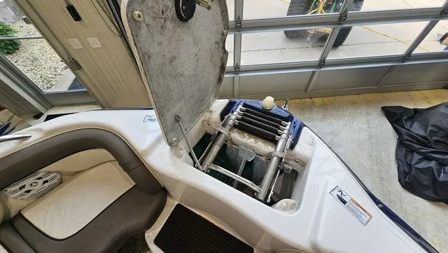 Slide: The Image of Yamaha 242 Limited S 2011 - 19