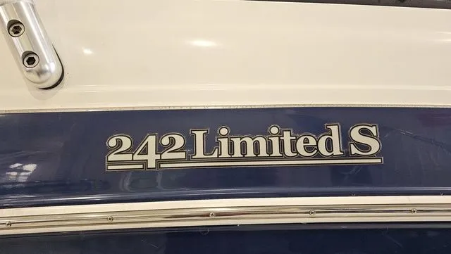 Slide: The Image of Yamaha 242 Limited S 2011 - 24