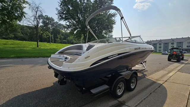 Slide: The Image of Yamaha SX210 2011 - 4